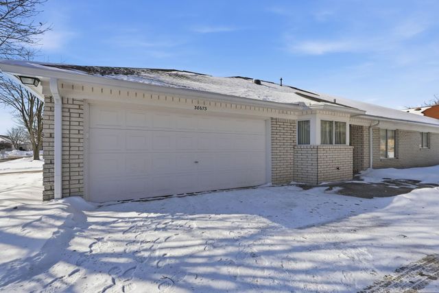 38673 Birch Meadow Drive, Clinton Township, MI 48036