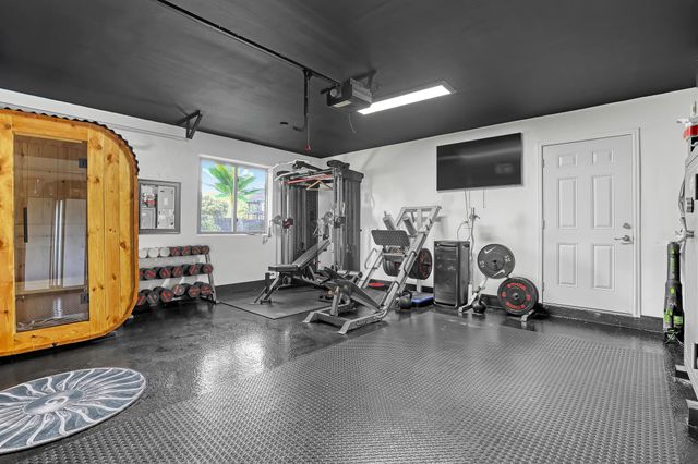 7077 Oakmont Drive, Lake Worth, FL 33467