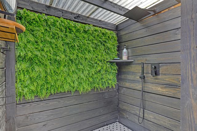 7077 Oakmont Drive, Lake Worth, FL 33467