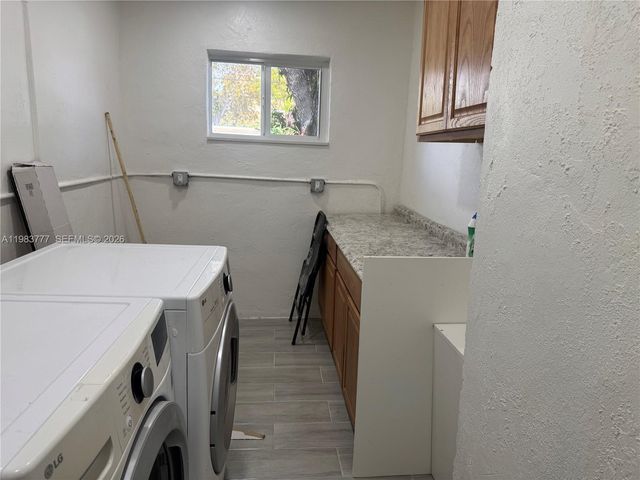 3920 Charles Ter 0, Miami, FL 33133