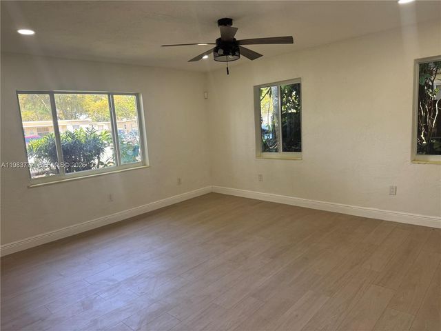 3920 Charles Ter 0, Miami, FL 33133