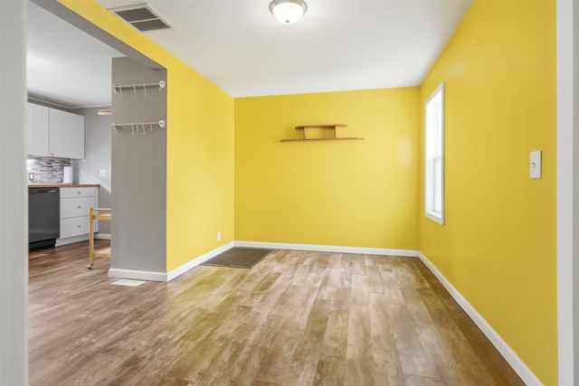357 W 3rd Street, El Paso, IL 61738