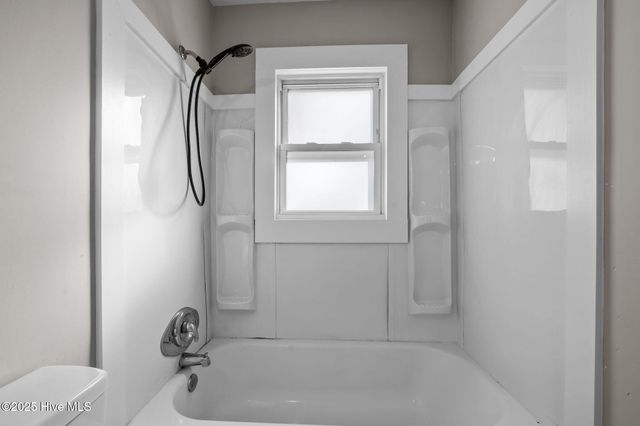 305 Cadillac Street, Greenville, NC 27834