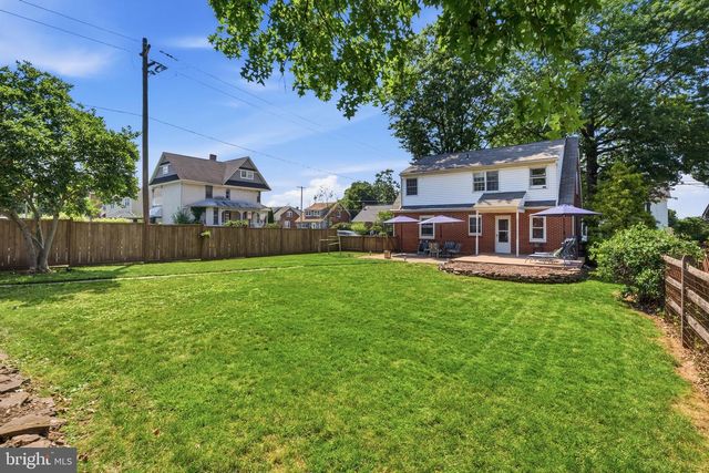 198 W LINCOLN AVE, Telford, PA 18969