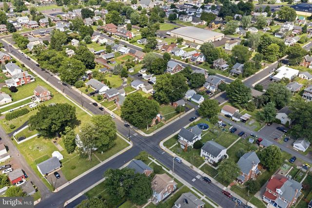 198 W LINCOLN AVE, Telford, PA 18969