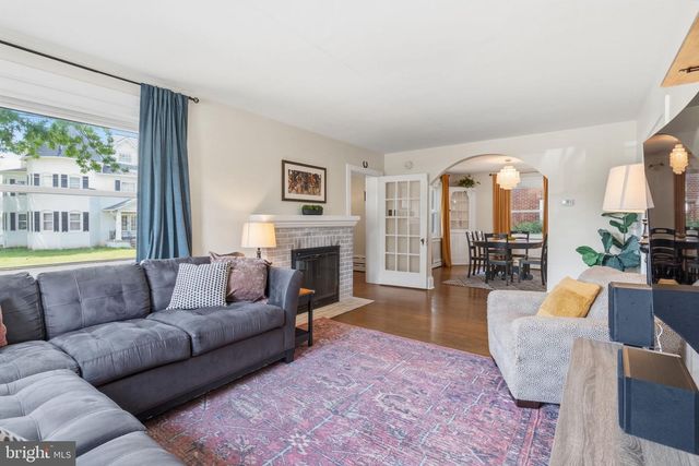 198 W LINCOLN AVE, Telford, PA 18969