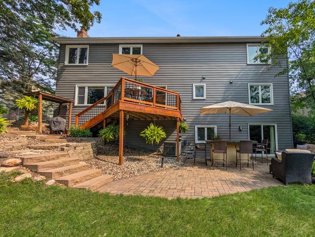 13655 Henna Court, Apple Valley, MN 55124
