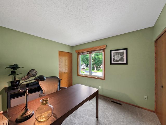 13655 Henna Court, Apple Valley, MN 55124