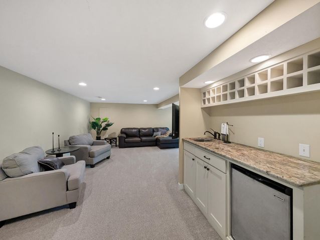 13655 Henna Court, Apple Valley, MN 55124