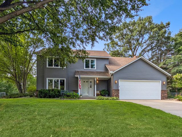 13655 Henna Court, Apple Valley, MN 55124