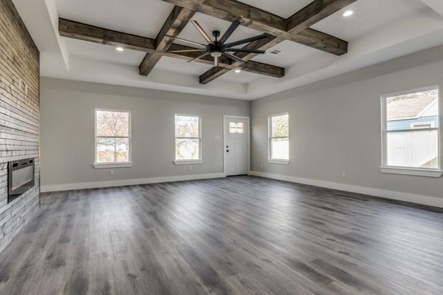 2939 Idaho Avenue, Dallas, TX 75216