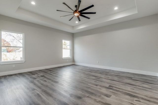 2939 Idaho Avenue, Dallas, TX 75216