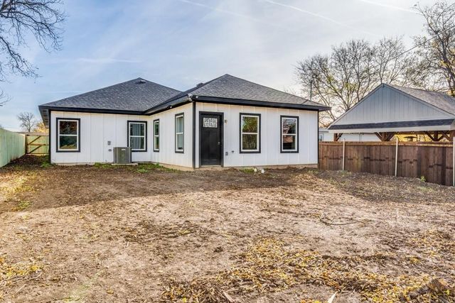 2939 Idaho Avenue, Dallas, TX 75216