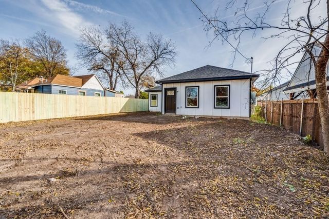 2939 Idaho Avenue, Dallas, TX 75216