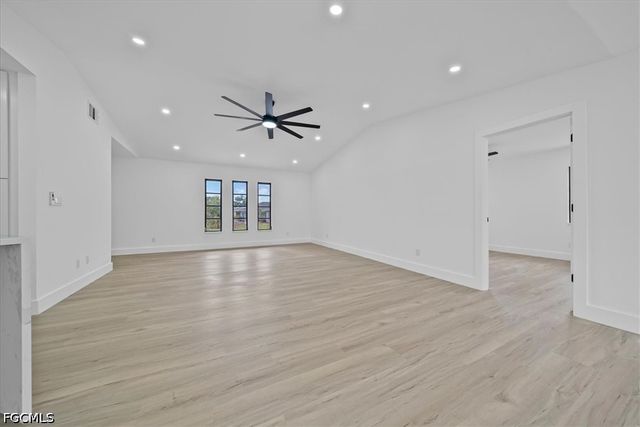 13 SE 20th PL, Cape Coral, FL 33990