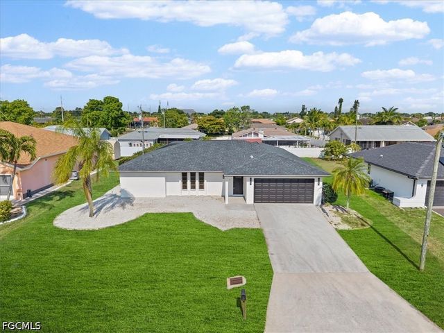 13 SE 20th PL, Cape Coral, FL 33990