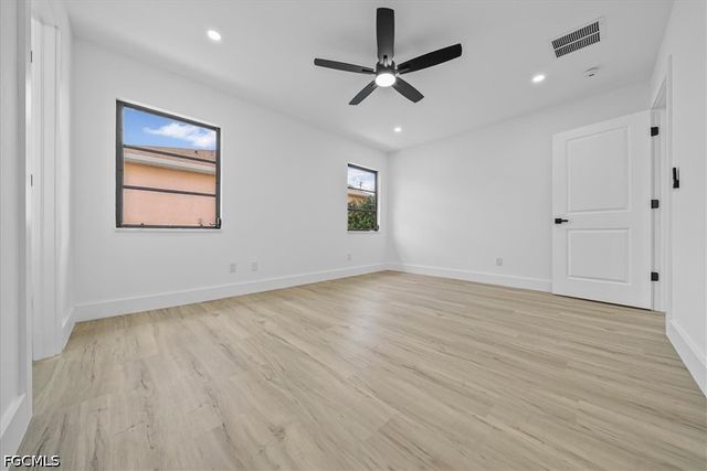 13 SE 20th PL, Cape Coral, FL 33990