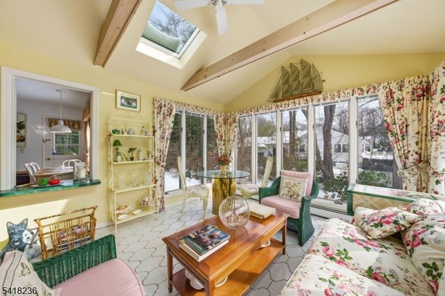 8 Johnston Dr, Morris Twp., NJ 07960