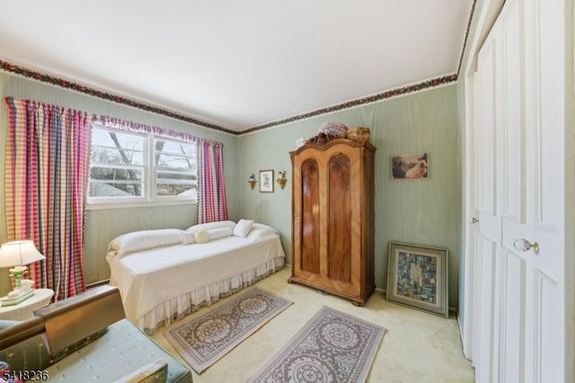 8 Johnston Dr, Morris Twp., NJ 07960