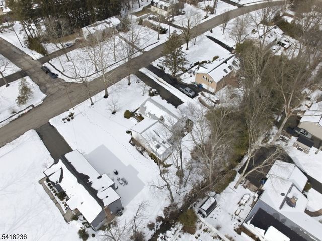 8 Johnston Dr, Morris Twp., NJ 07960