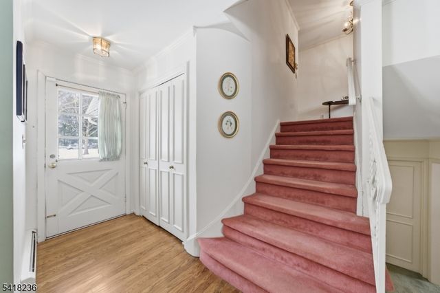 8 Johnston Dr, Morris Twp., NJ 07960