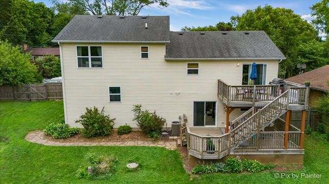 38796 N Kenmore Road, Antioch, IL 60002
