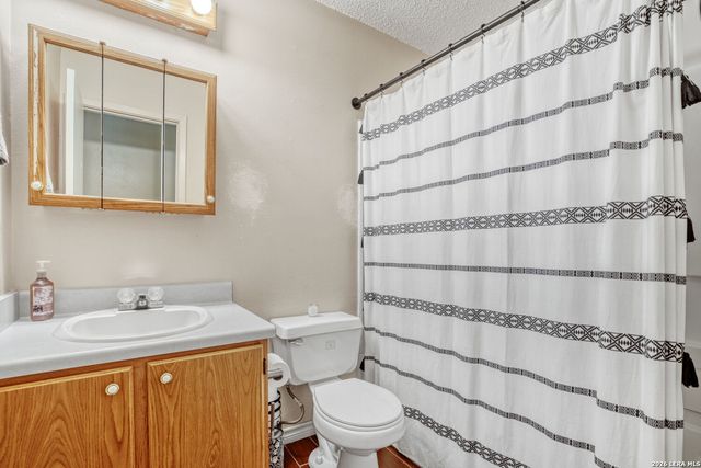 8102 Bent Meadow, Converse, TX 78109