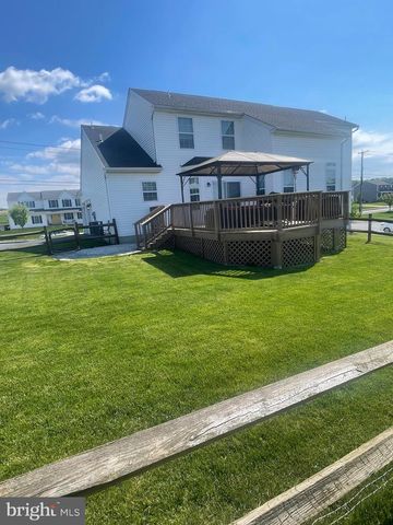 35 ADAMS RD, Leesport, PA 19533