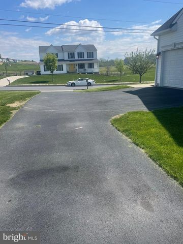 35 ADAMS RD, Leesport, PA 19533