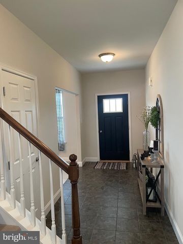 35 ADAMS RD, Leesport, PA 19533