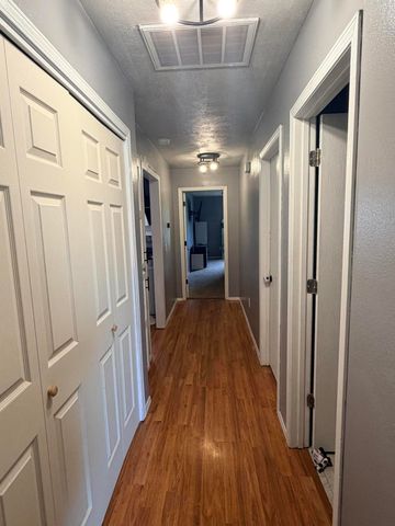 4136 Somerset Drive, Battlefield, MO 65619