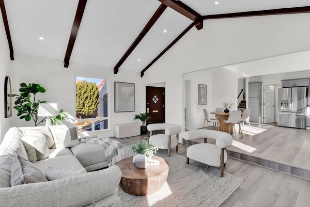 1482 Lincoln, Berkeley, CA 94702