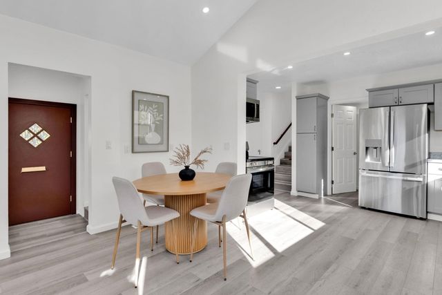 1482 Lincoln, Berkeley, CA 94702