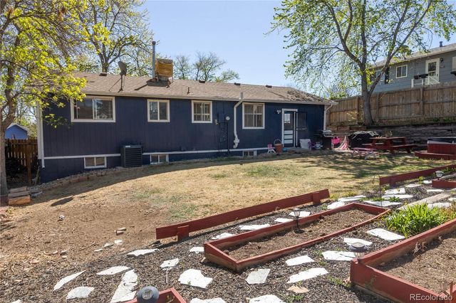 9017 Dover Street, Broomfield, CO 80021