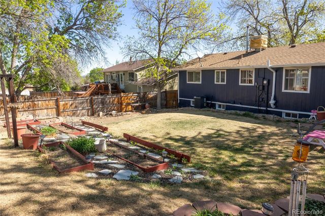 9017 Dover Street, Broomfield, CO 80021