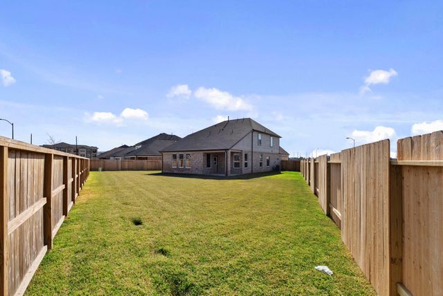 45 Shining Point Drive, Waller, TX 77484