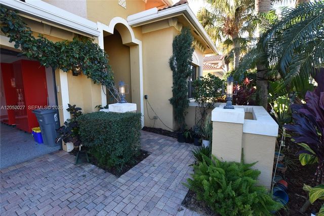 10086 Noceto Way, Boynton Beach, FL 33437