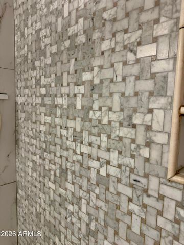 623 W GUADALUPE Road 148, Mesa, AZ 85210