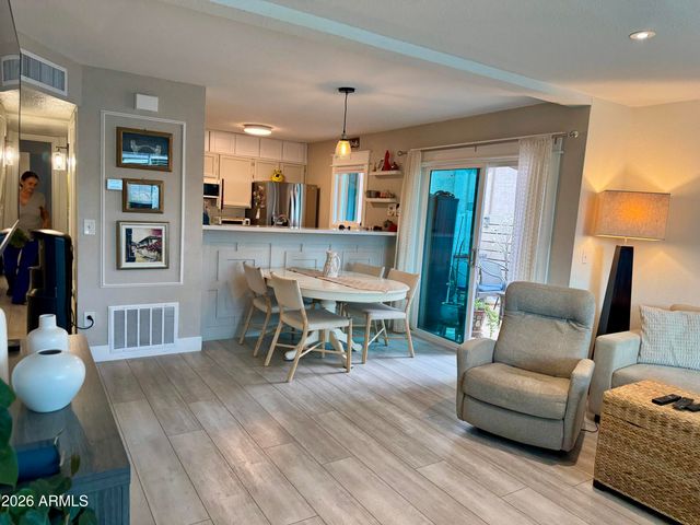 623 W GUADALUPE Road 148, Mesa, AZ 85210