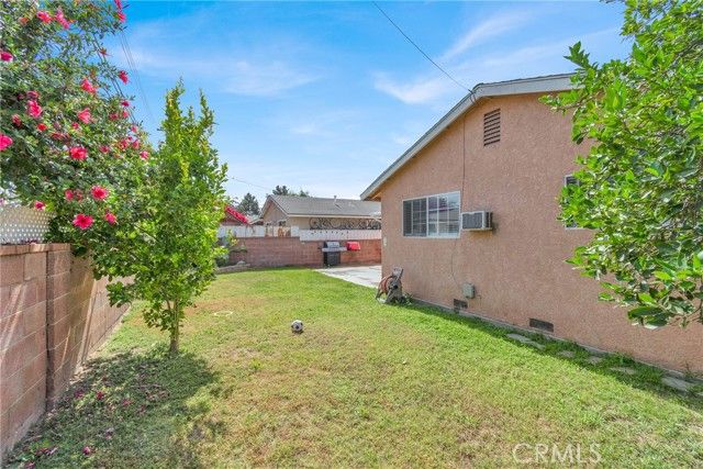 7117 Lugo, Paramount, CA 90723