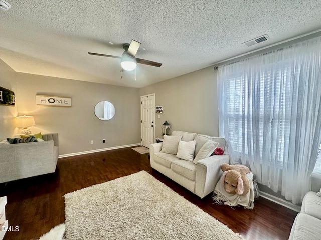 2106 Walnut Bluffs Lane, Raleigh, NC 27610