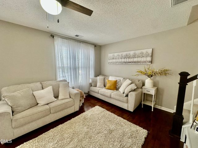 2106 Walnut Bluffs Lane, Raleigh, NC 27610