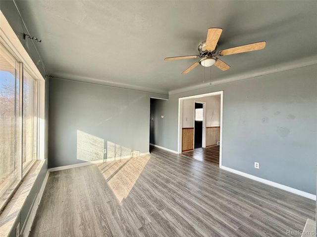 24906 Patricia Avenue, Warren, MI 48091