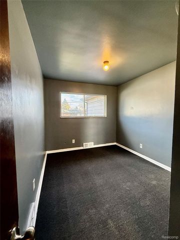 24906 Patricia Avenue, Warren, MI 48091