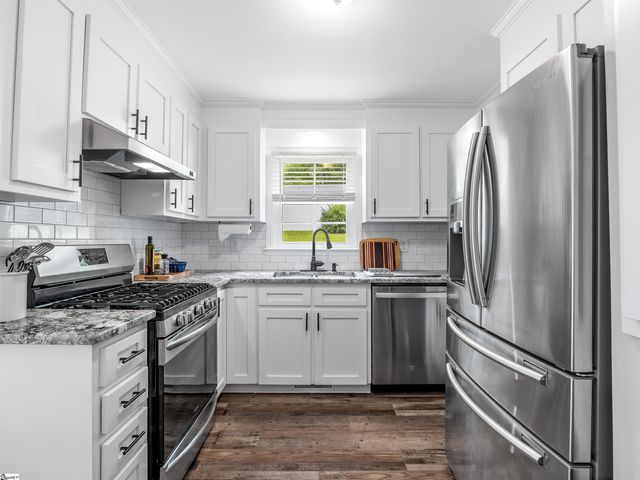 145 Hillside Circle, Easley, SC 29640