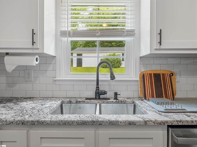 145 Hillside Circle, Easley, SC 29640