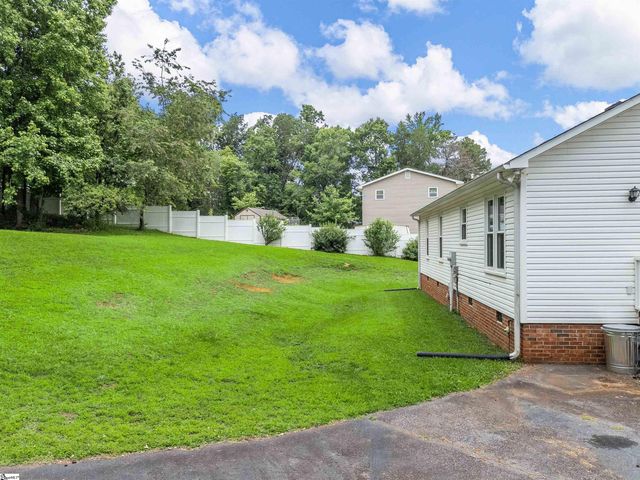 145 Hillside Circle, Easley, SC 29640