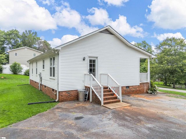 145 Hillside Circle, Easley, SC 29640