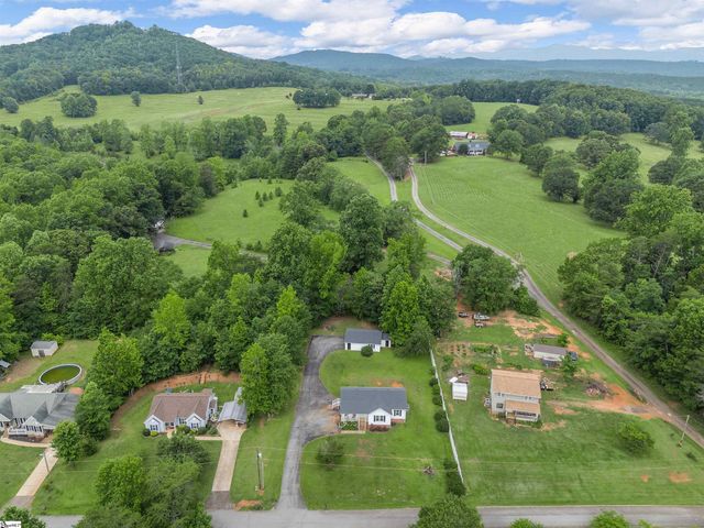 145 Hillside Circle, Easley, SC 29640