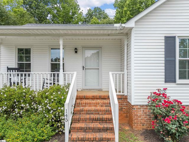145 Hillside Circle, Easley, SC 29640